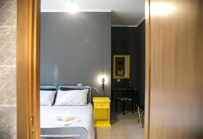 スタンダードトリプルルーム, Lako Hostel