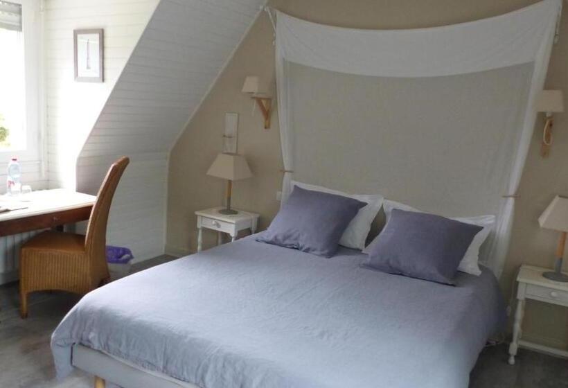 Номер Superior, Ailes Et Iles