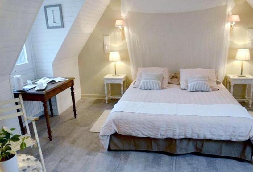 Номер Superior, Ailes Et Iles