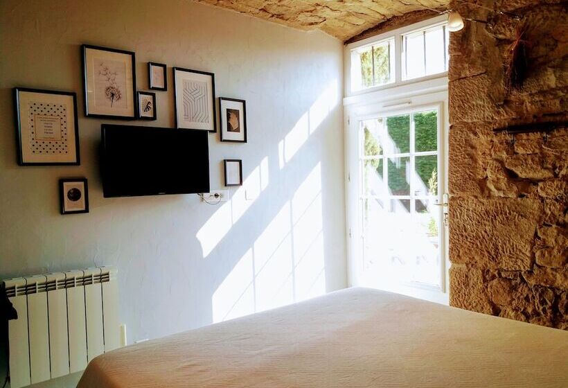 غرفة قياسية, La Meridienne Des Collines