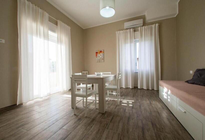 침실 1개 발코니 아파트, Affittacamere Villa Paestum