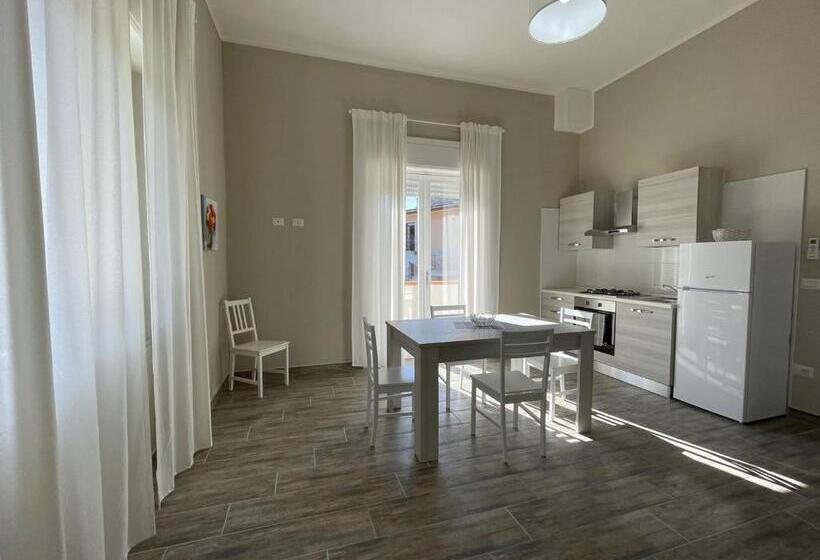 Апартаменты 1 Спальня с Балконом, Affittacamere Villa Paestum