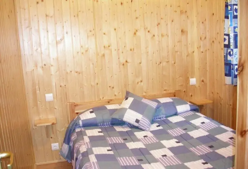 バンガローの２ベッドスタンダードルーム, Camping Candelario
