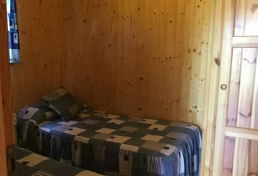 バンガローの２ベッドスタンダードルーム, Camping Candelario