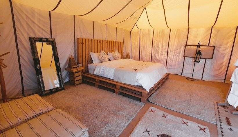 스탠다드 트리플 룸, Tangerine Sky Camp