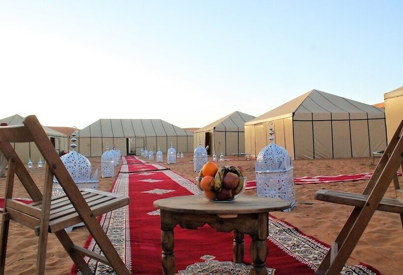 اتاق استاندارد سه نفره, Tangerine Sky Camp