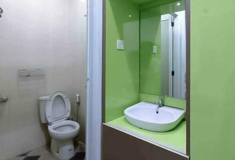 غرفة قياسية, Aimer Guest House Syariah Mitra Reddoorz