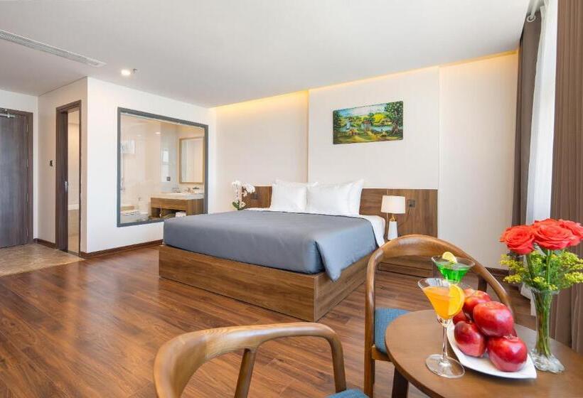 اتاق استاندارد با تخت بزرگ, Avenis