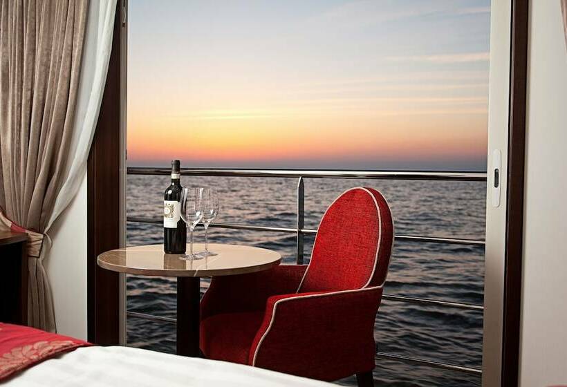 舒适型房间, Select Ms William Shakespeare   Düsseldorf