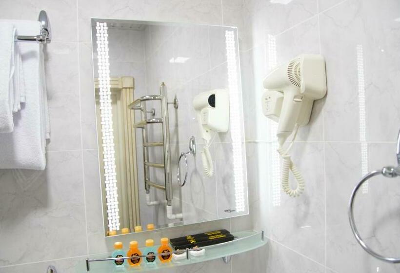 غرفة ديلوكس, Sumaya