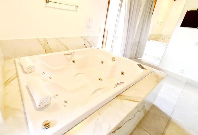 Люкс Кровать Кинг, Pousada Vila Ipuan