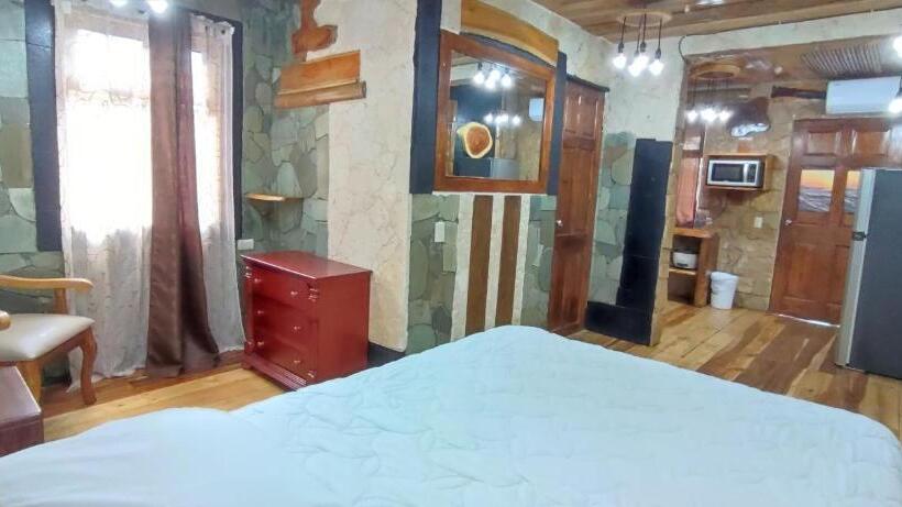 标准工作室带阳台, Apartotel Villa Alta Tamarindo