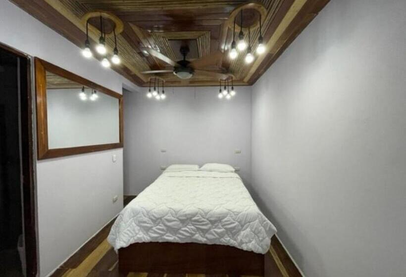 标准工作室带阳台, Apartotel Villa Alta Tamarindo