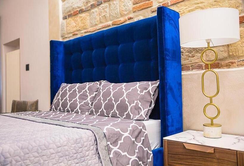 스탠다드 룸 킹사이즈 침대, Il Basín