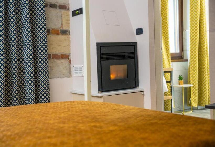 스탠다드 룸 킹사이즈 침대, Il Basín