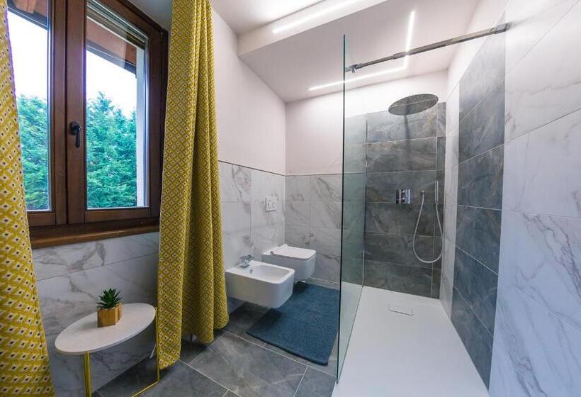 스탠다드 룸 킹사이즈 침대, Il Basín