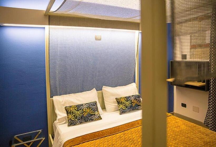 스탠다드 룸 킹사이즈 침대, Il Basín