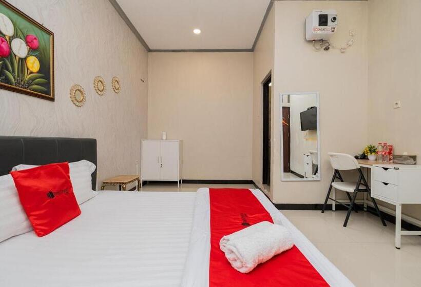 Номер Стандарт, Reddoorz Near Kampung Inggris Pare