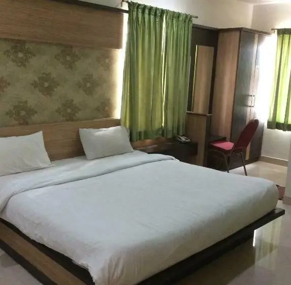 デラックスルーム, Sri Vaari Residency