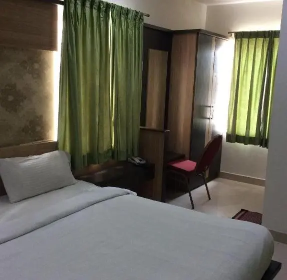 デラックスルーム, Sri Vaari Residency