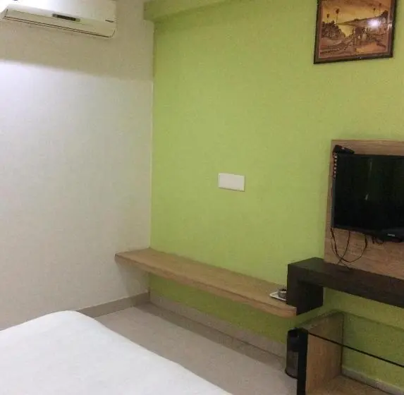 デラックスルーム, Sri Vaari Residency