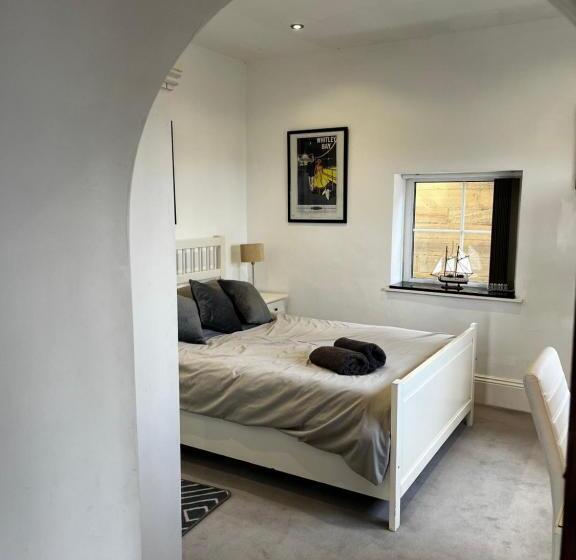 1階の1ベッドルームアパートメント, The View