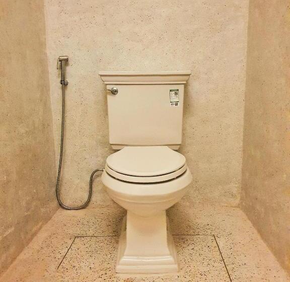 جناح, Bijapur Lodge Jawai