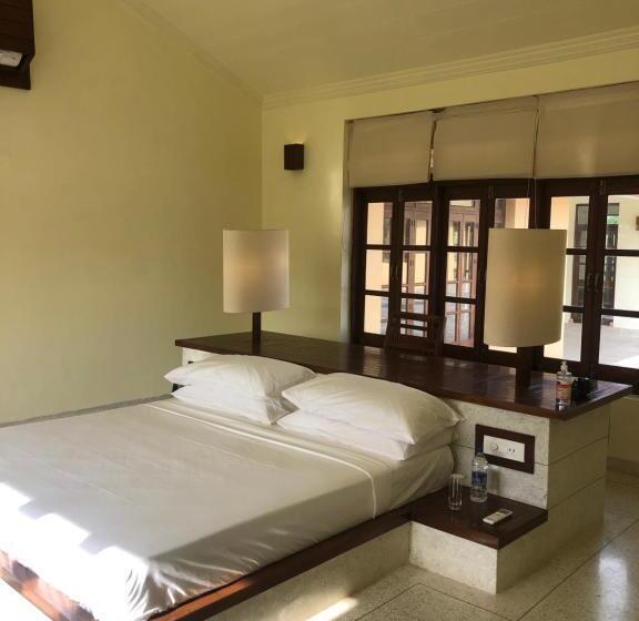 جناح, Bijapur Lodge Jawai