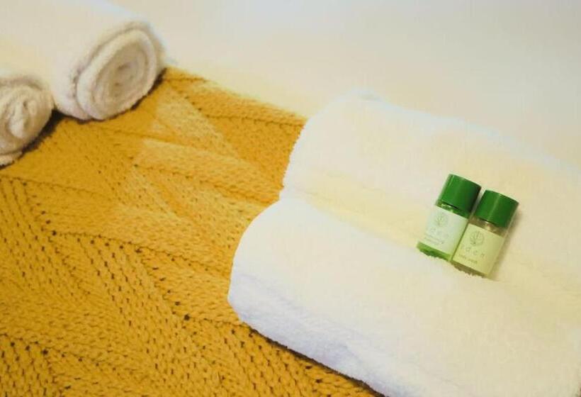 جناح, Unique & Homely Suite With Own Access