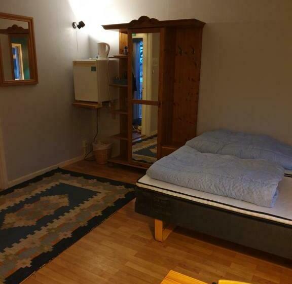 Семейный Номер, Hostel And Vandrarhem Lupin Naturcamping Lagom