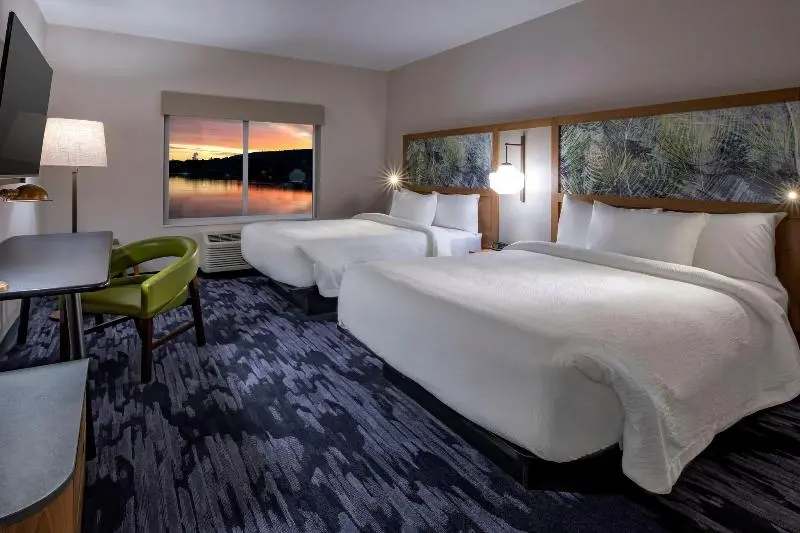 身障者適用クイーンサイズベッドルーム, Fairfield Inn & Suites By Marriott Klamath Falls
