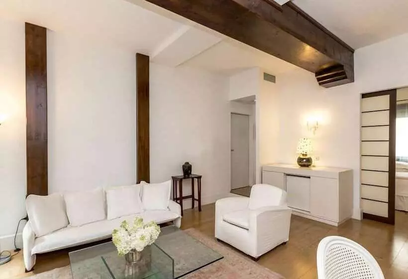 سوییت, Antica Locanda Dei Mercanti