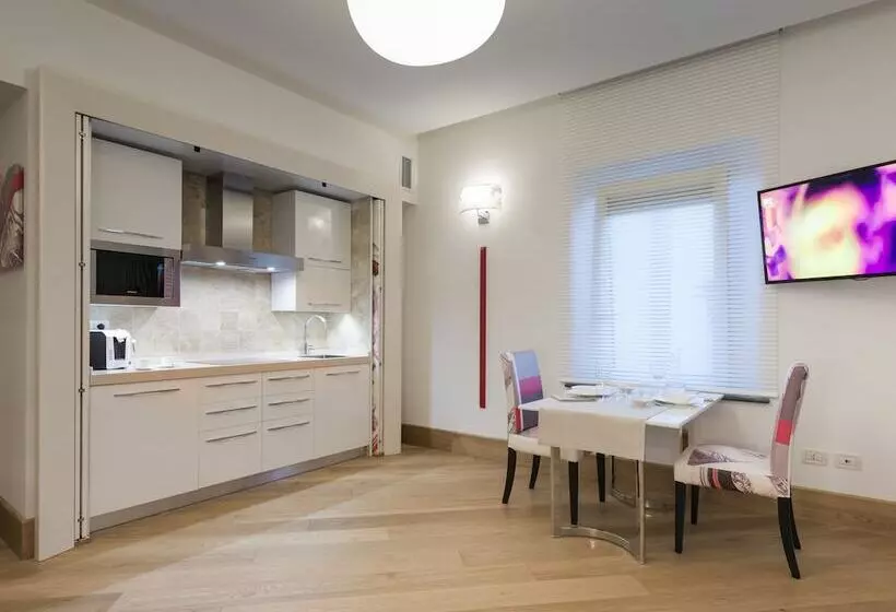 1 Bedroom Deluxe Apartment