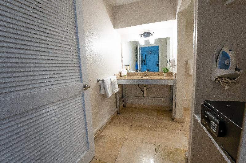 غرفة قياسية سرير كينج, Boca Plaza