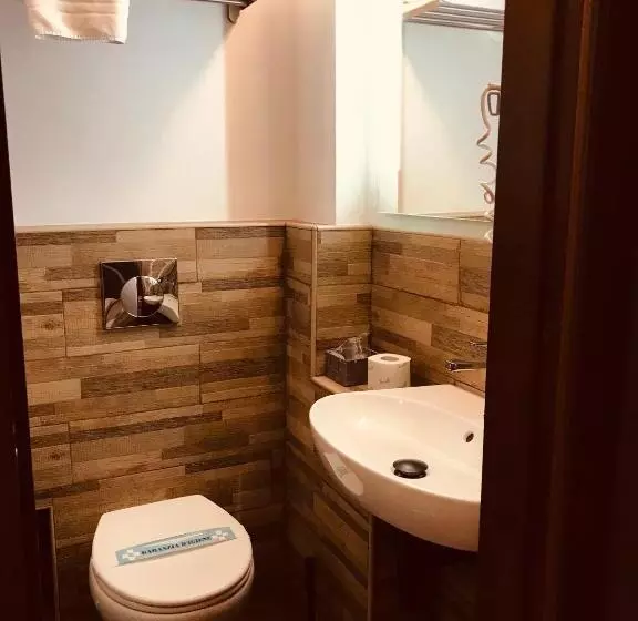 اتاق استاندارد, Bogart Milano