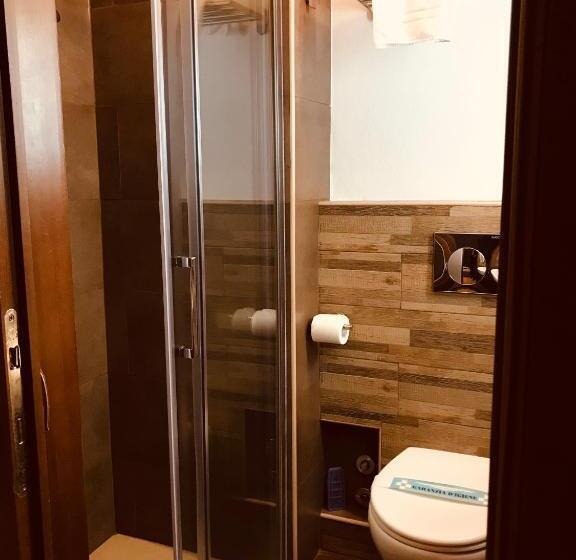 标准间, Bogart Milano