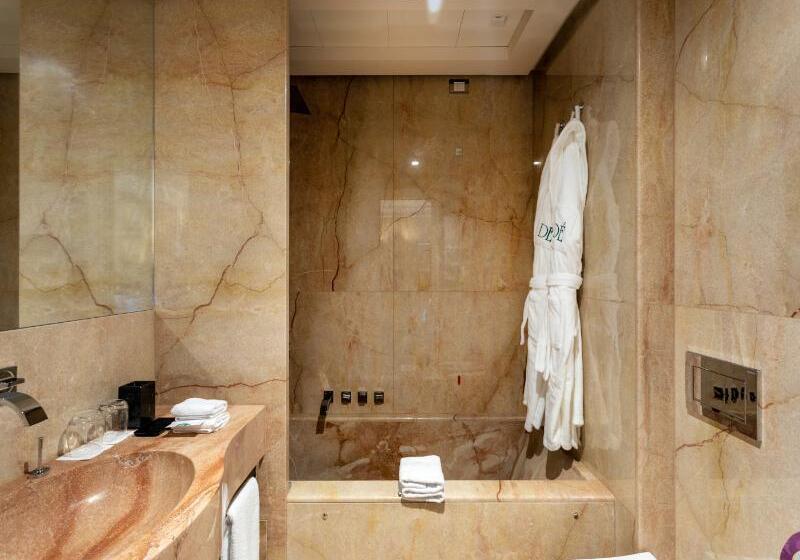 חדר סופריור, Grand Hotel Des Etrangers