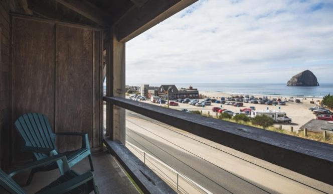 带大床的标准间, Inn At Cape Kiwanda