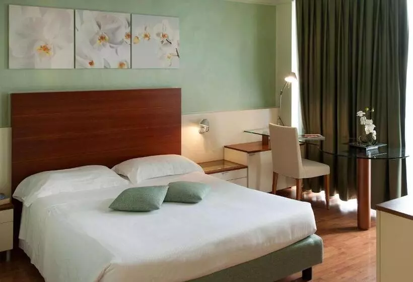 バルコニー付きスタンダードルーム, Best Western Hotel Leonardo Da Vinci