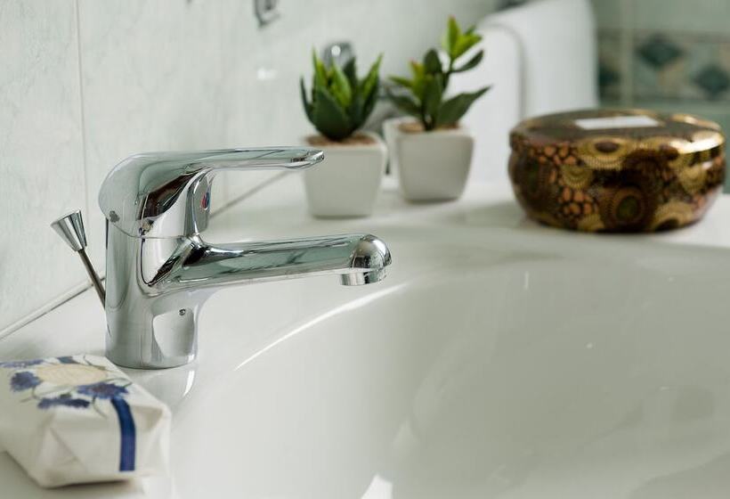 غرفة قياسية مزوَّدة بشُرفة, Best Western Hotel Leonardo Da Vinci