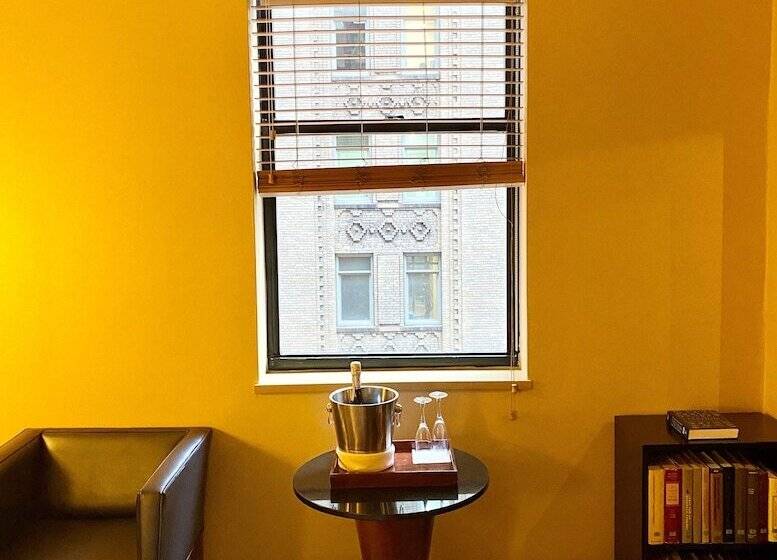 豪华房间, Library Hotel By Library Hotel Collection