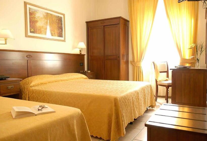 اتاق استاندارد سه نفره, Nuovo Metrò