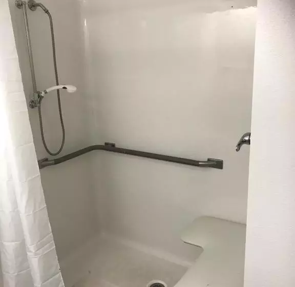 اتاق لوکس با تخت بزرگ, Pensacola