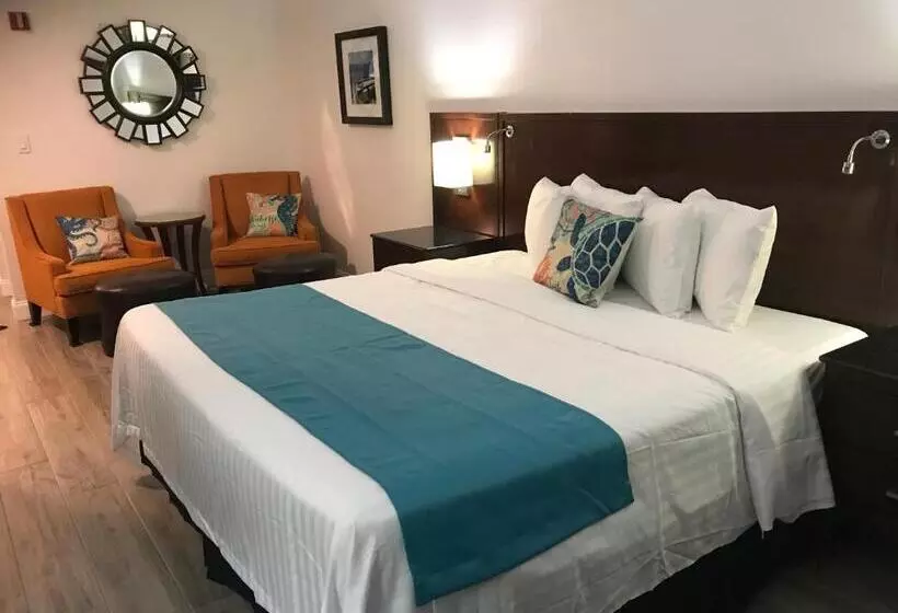 اتاق لوکس با تخت بزرگ, Pensacola