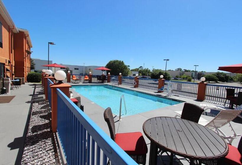 جناح رئاسى, Pensacola