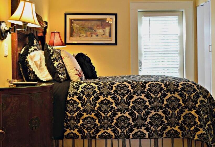 غرفة قياسية مزوَّدة بشُرفة, Pettigru Place Bed & Breakfast