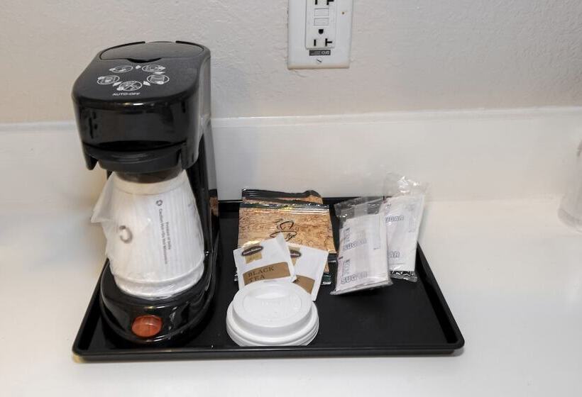 غرفة سوبيريور, Red Roof Inn & Suites Pensacola  Nas Corry