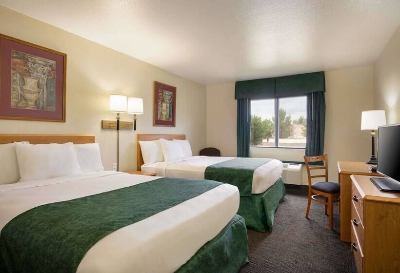 חדר סטנדרט שתי מיטות זוגיות, Travelodge By Wyndham Alpine