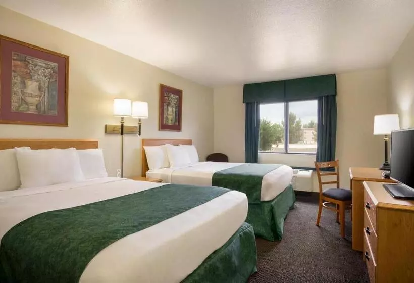 اتاق استاندارد با 2 تخت دوبل, Travelodge By Wyndham Alpine