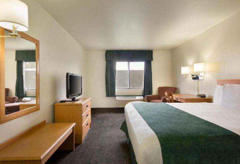 غرفة قياسية سرير كينج, Travelodge By Wyndham Alpine